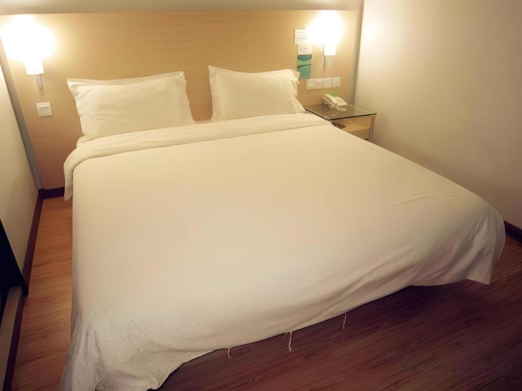 Hotel City Comfort Inn Puchong Eksteriør bilde