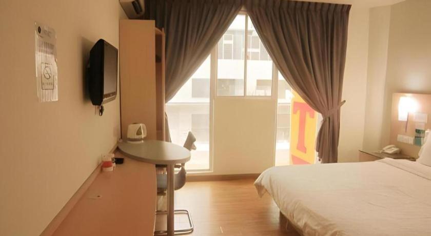 Hotel City Comfort Inn Puchong Eksteriør bilde